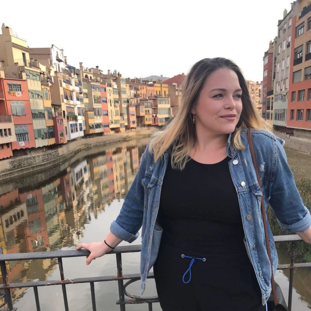 Meet your Posher, Ariel